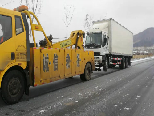 磐石道路救援淺析轎車救援服務一般包括哪些緊迫毛病處理項目？